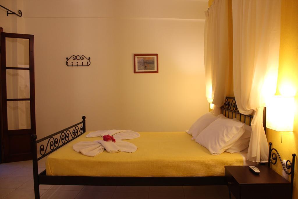 Panorama Rooms Kamares  Buitenkant foto